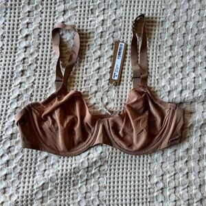 SKIMS Women's Brown Underwire Bra